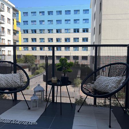 ורשה Modern Apartment Near To The Chopin'S Airport Cybernetyki 2A מראה חיצוני תמונה